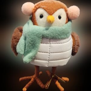 2023 WONDERSHOP Featherly Friends Fabric Bird WAFER White Vest Green Scarf